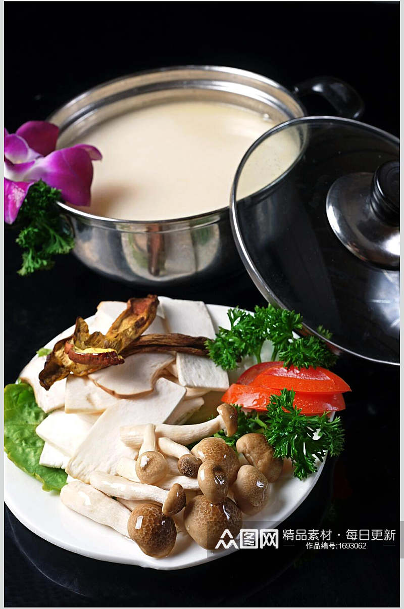 新鲜美味菌王锅高清图片素材