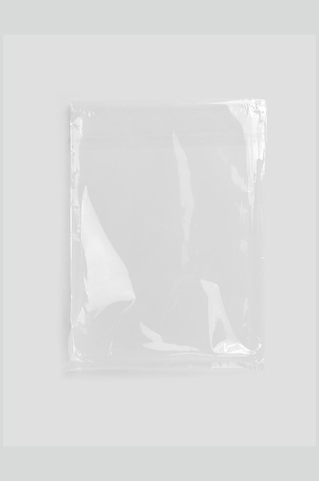 白色塑料袋褶皱标签胶贴样机效果图素材