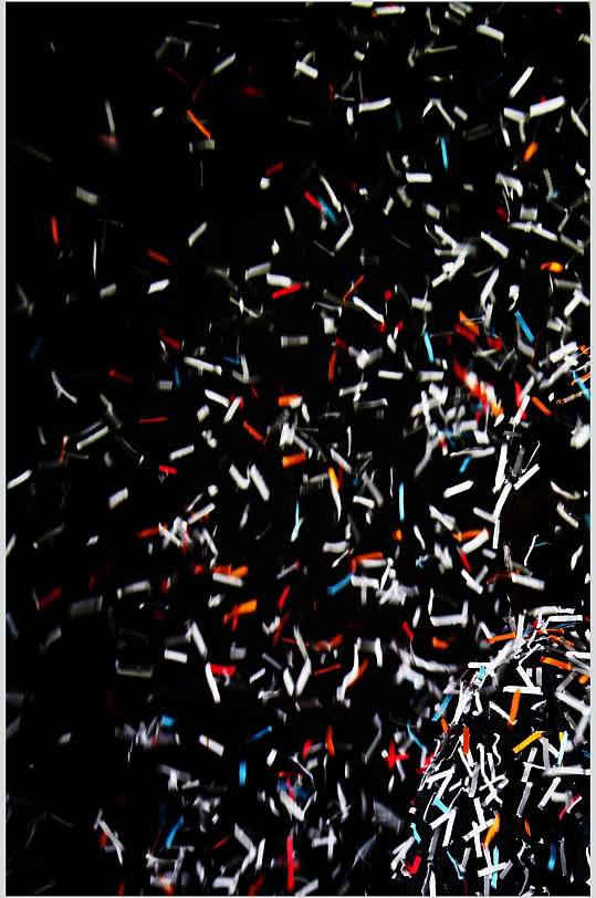 散落碎纸片图片