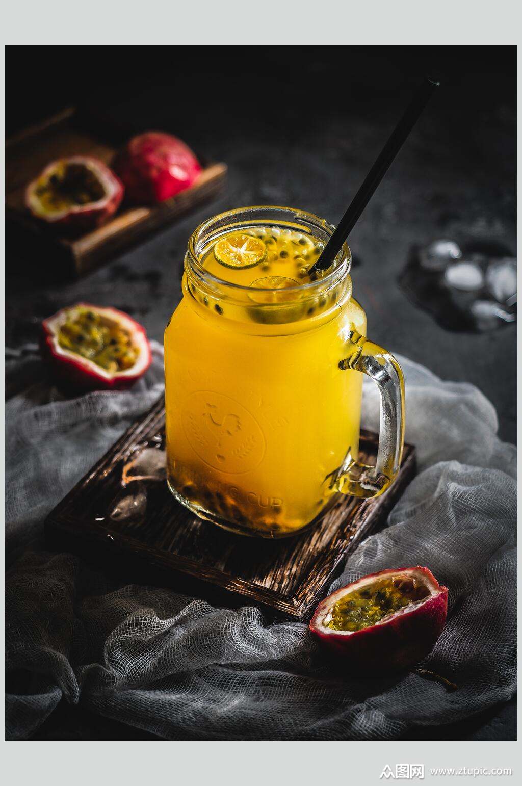 夏日百香果果汁冰凉饮品饮料图片