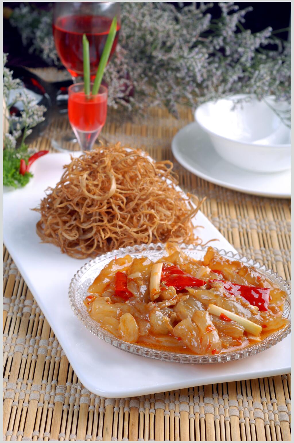 茶菇烩鹿筋图片素材