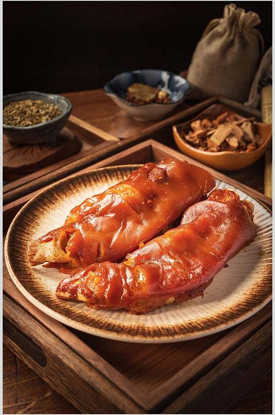 美味卤味猪蹄烧腊图片-众图网