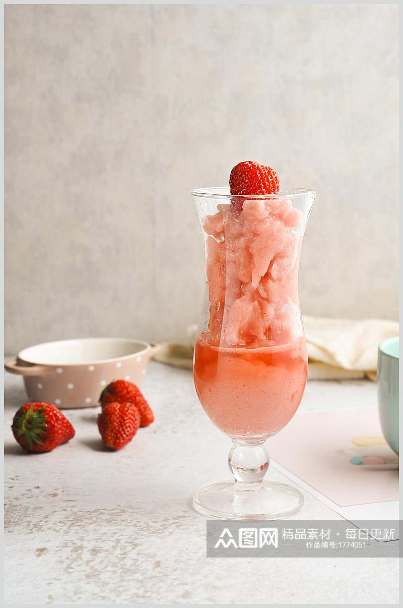 夏日草莓冰凉饮品饮料美食图片素材