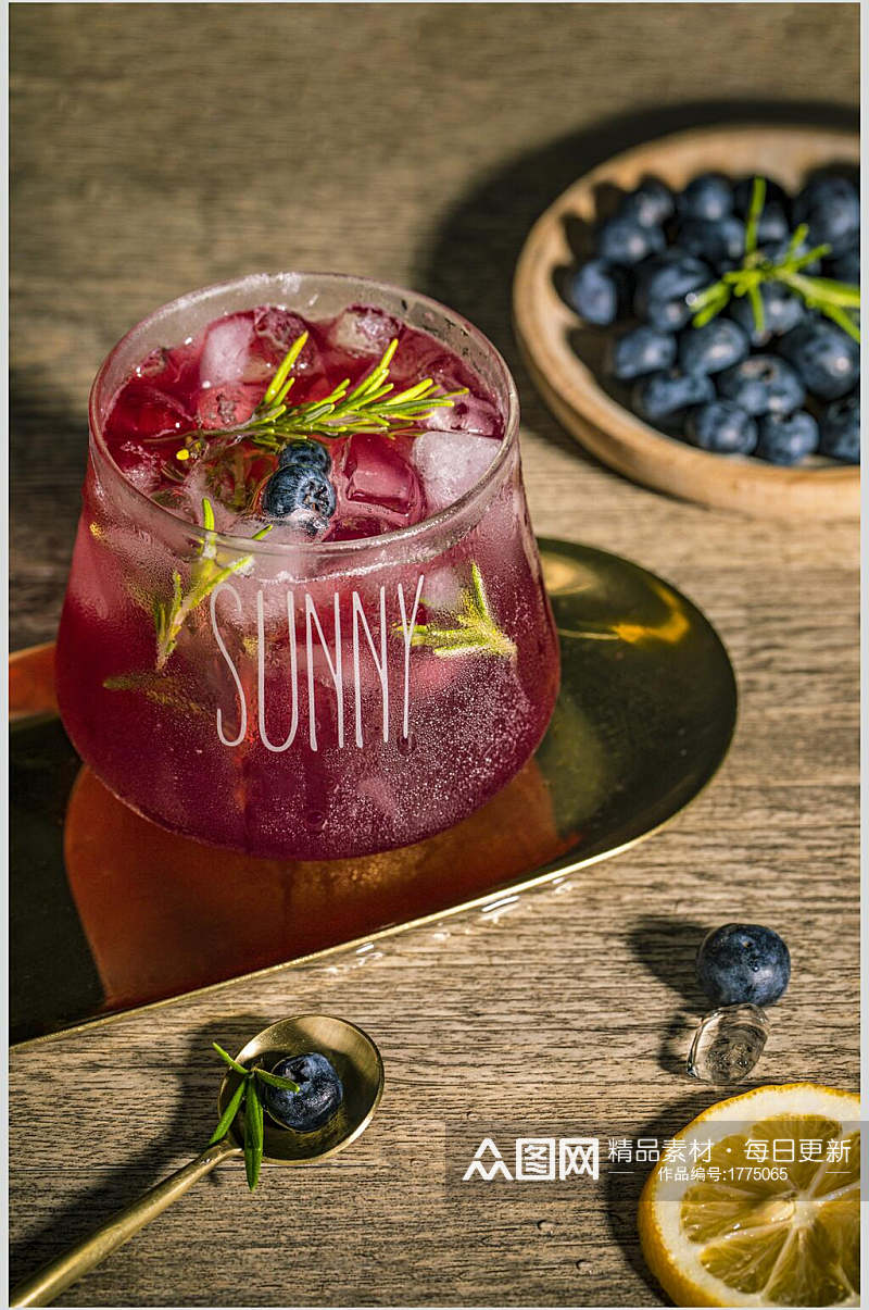 新鲜美味夏日蓝莓汁冰凉饮品饮料图片素材