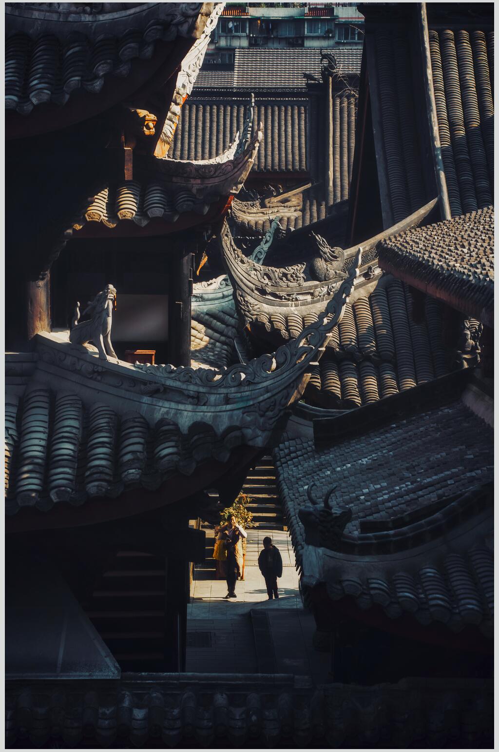 成都市太古里暖阳光影摄影图片素材