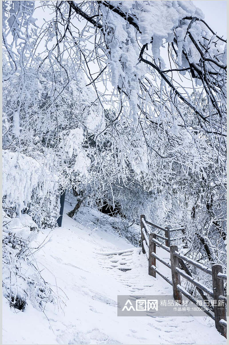 峨眉山雪景图片素材