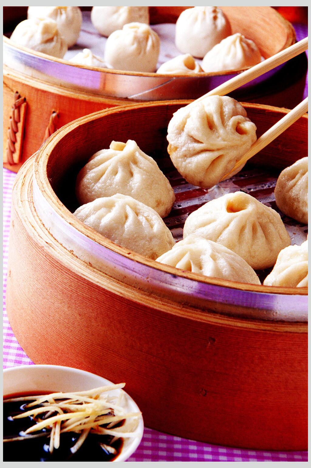 新鲜美味包子小笼包特写图片素材