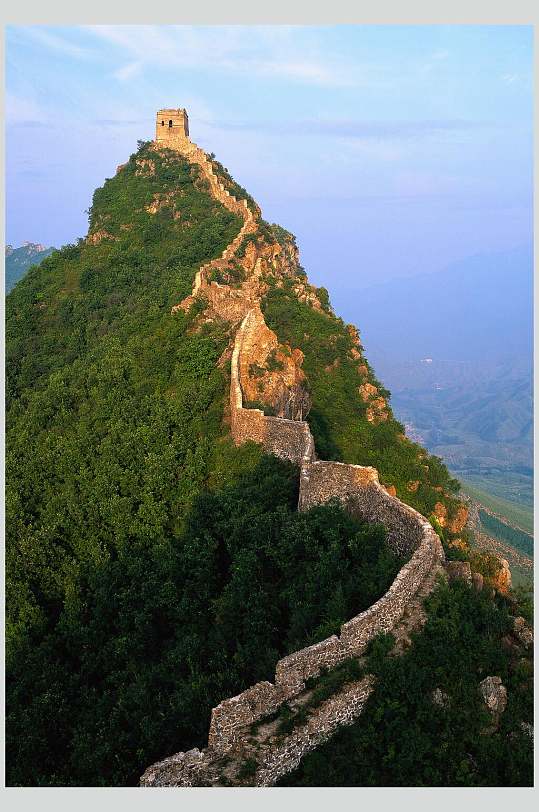 蜿蜒盘旋长城名胜古迹摄影元素图片