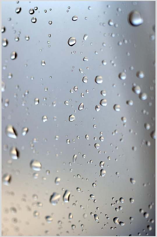原创透明水珠雨滴摄影元素图片