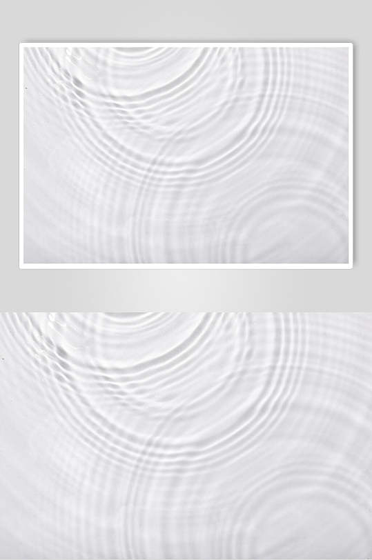 圆形叠型白色水面波纹