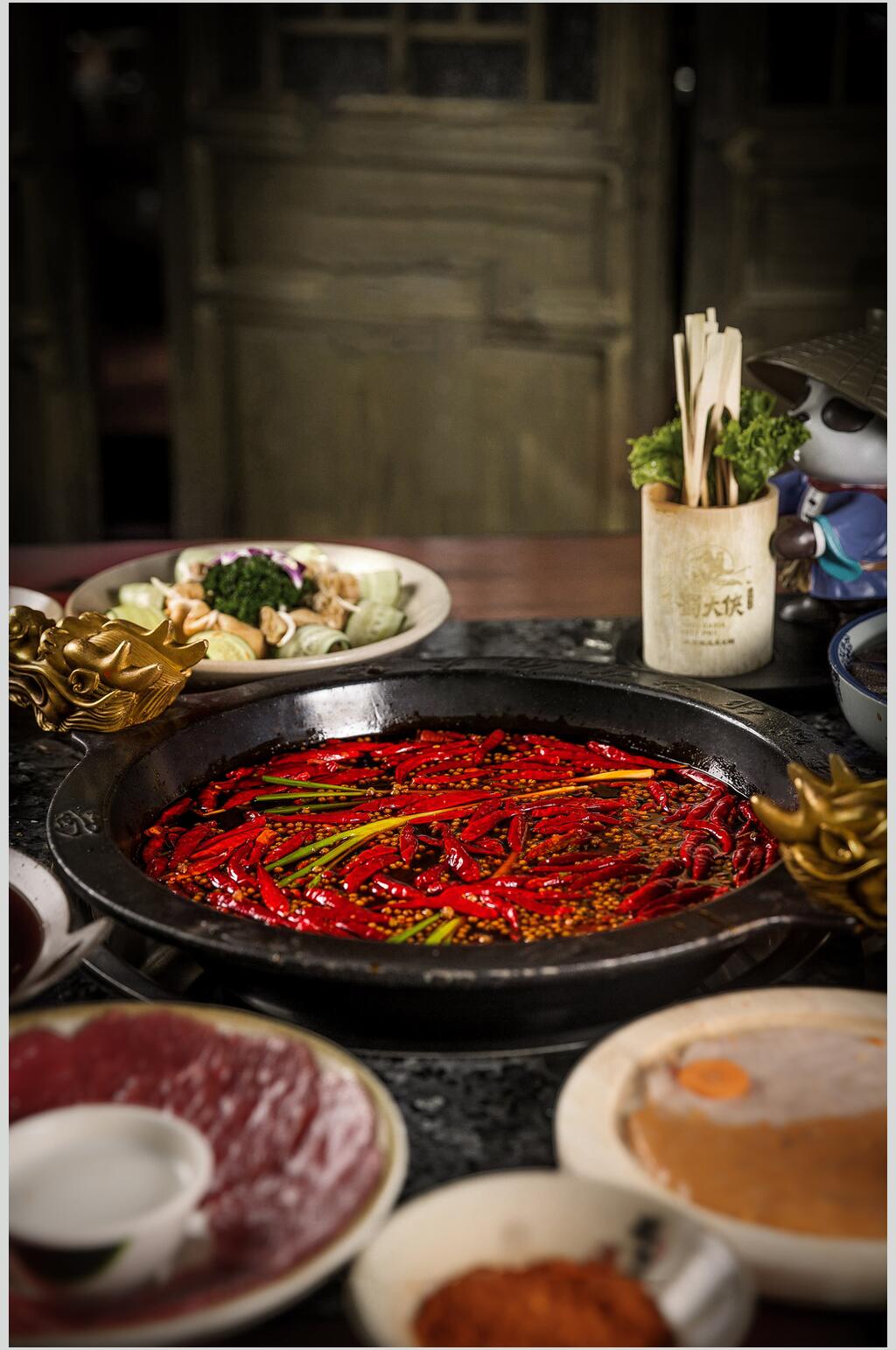 招牌麻辣四川火锅美食图片素材