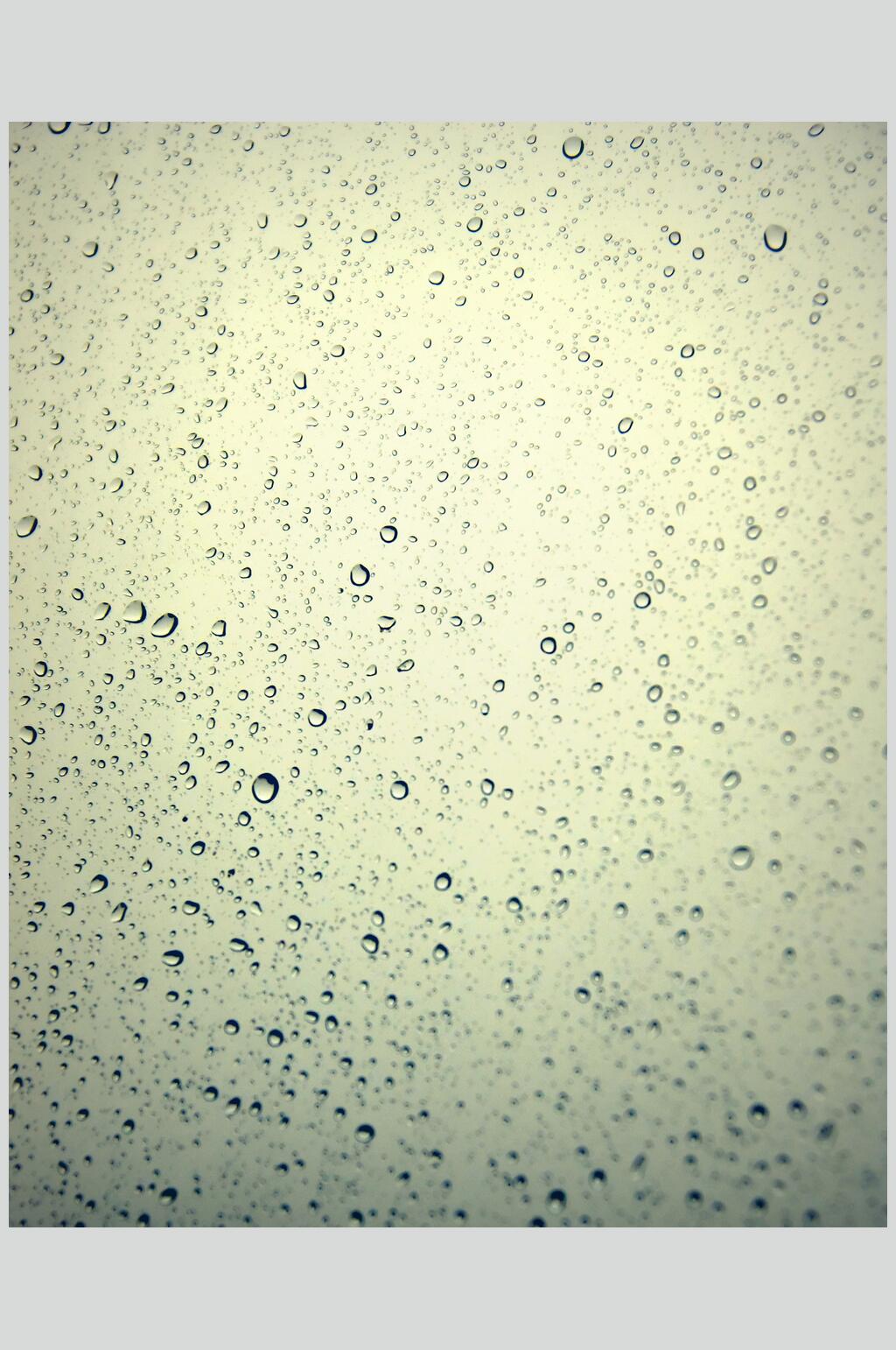 虚幻透明水珠雨滴摄影素材图片素材