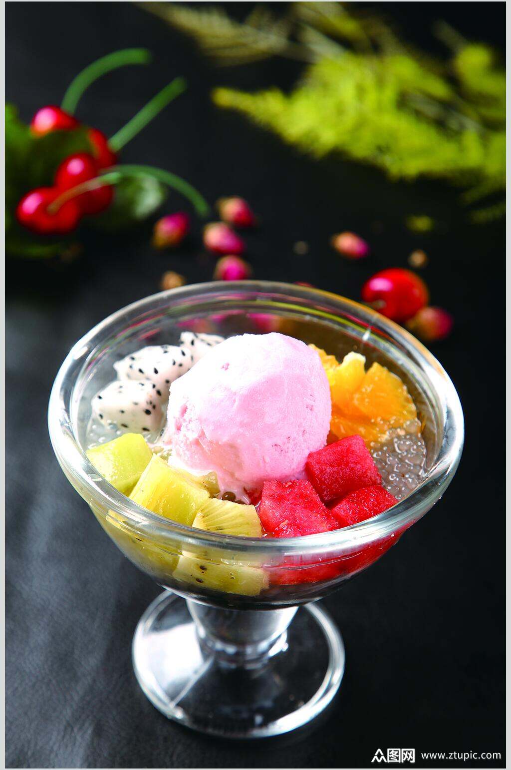 冰淇淋水果捞