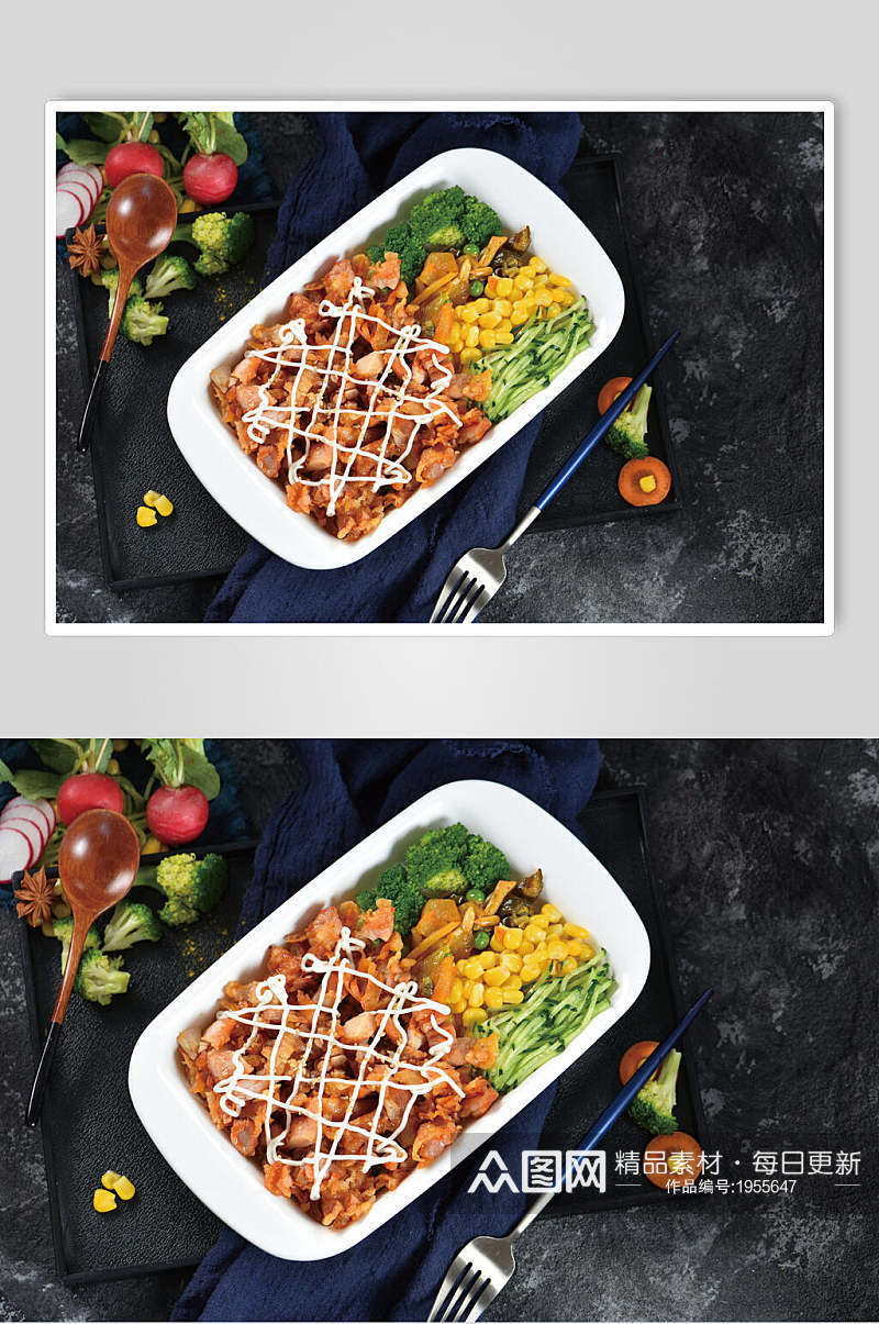 健康美味沙拉脆皮鸡饭美食图片素材
