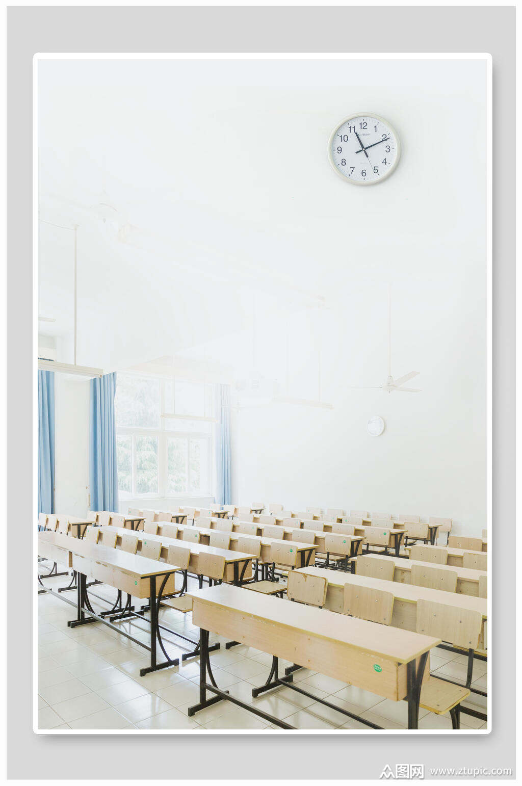 青春毕业季教室背景素材