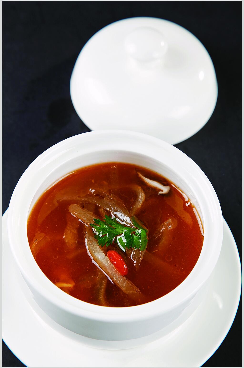 红煨沙鱼皮美食高清图片素材