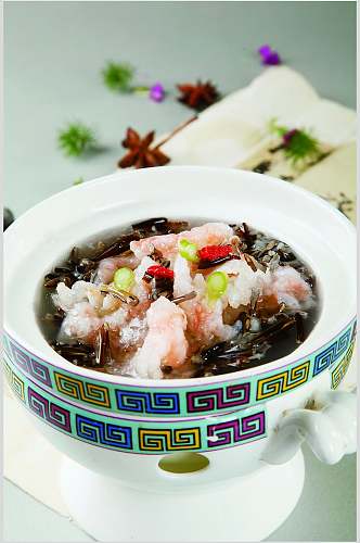 野米炖虾滑食物摄影图片