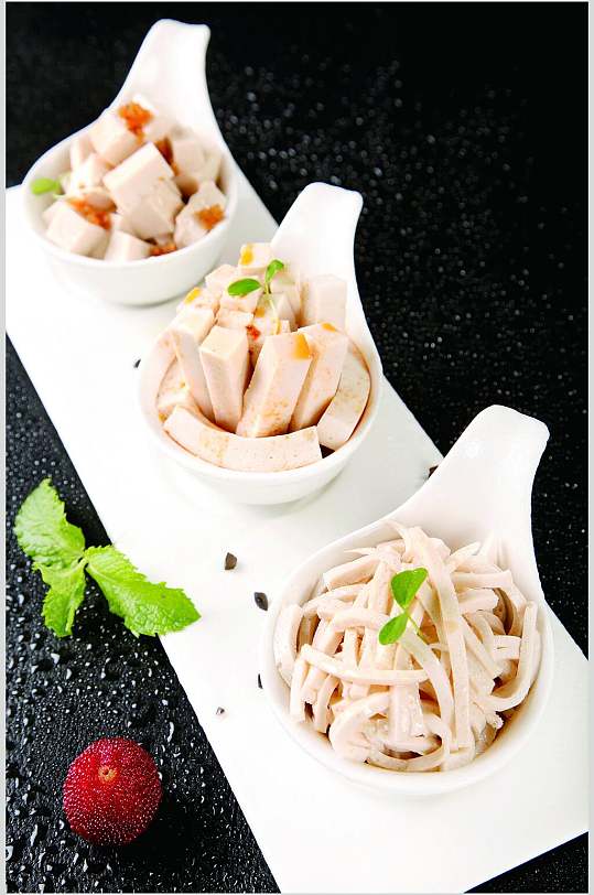 三鲜豆腐新式菜谱菜单摆盘艺术