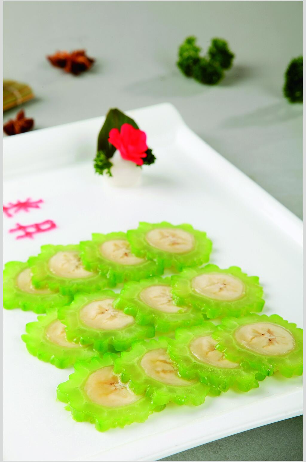 苦尽甘来苦瓜酿肉菜谱菜单新品摄影图素材