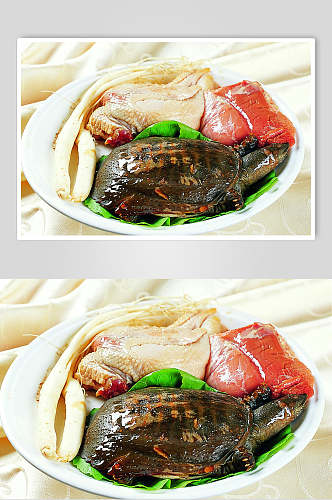 鲜人参老鸡炖水鱼食物图片