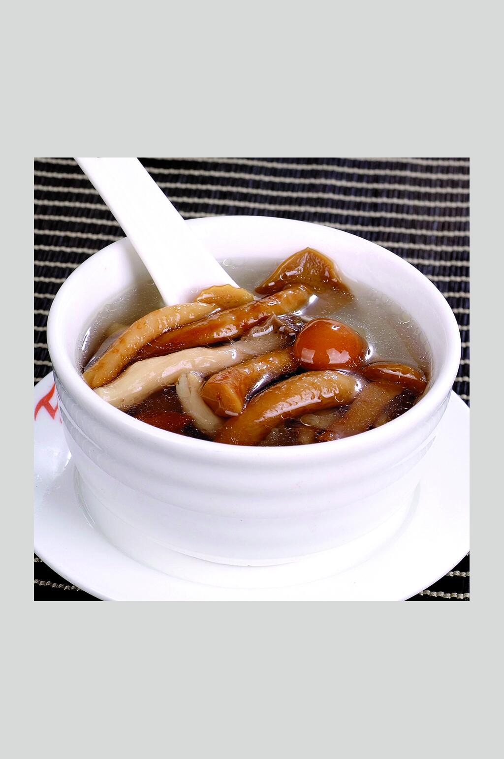 野生菌菇汤美食图片素材