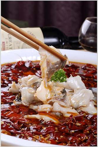 香辣炝锅鱼餐饮实拍图片