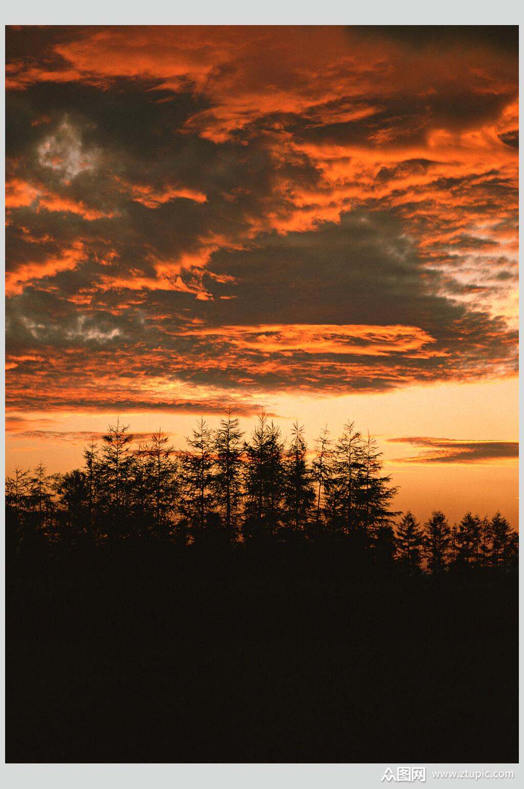 绚烂天空风景图片