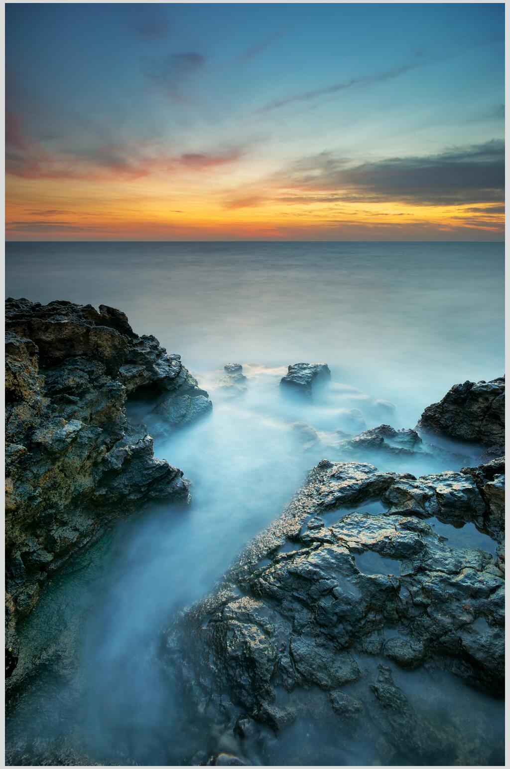 夕阳黄昏大海意境摄影图片素材