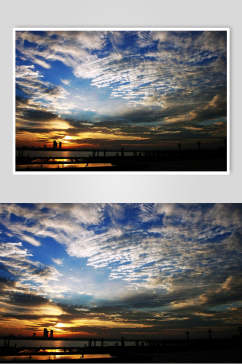 创意天空云朵夕阳黄昏摄影图片