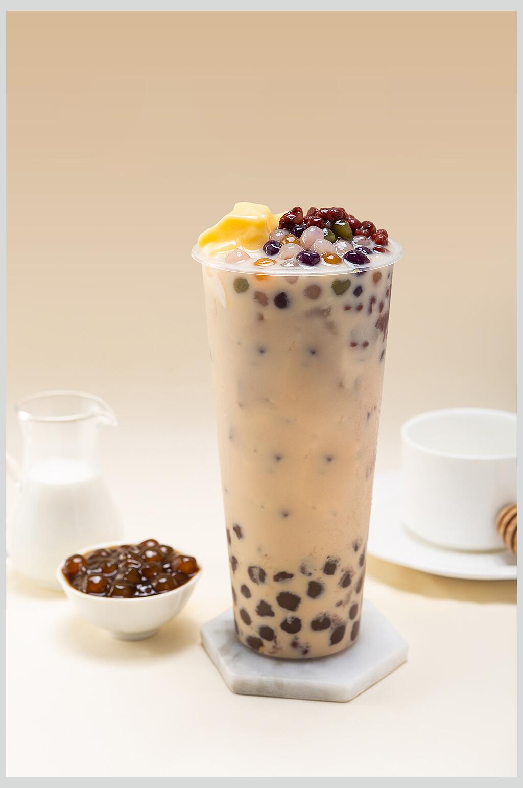 招牌烧仙草果汁奶茶图片素材