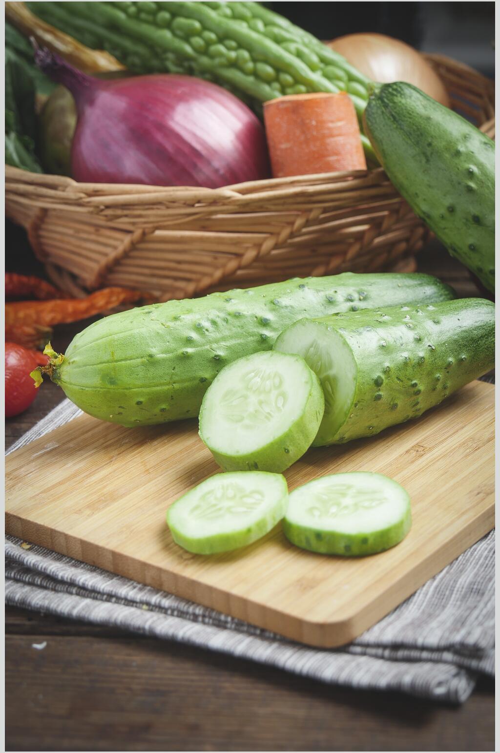 新鲜黄瓜有机蔬菜图片素材