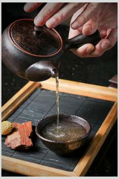 泡茶日式料理摄影图