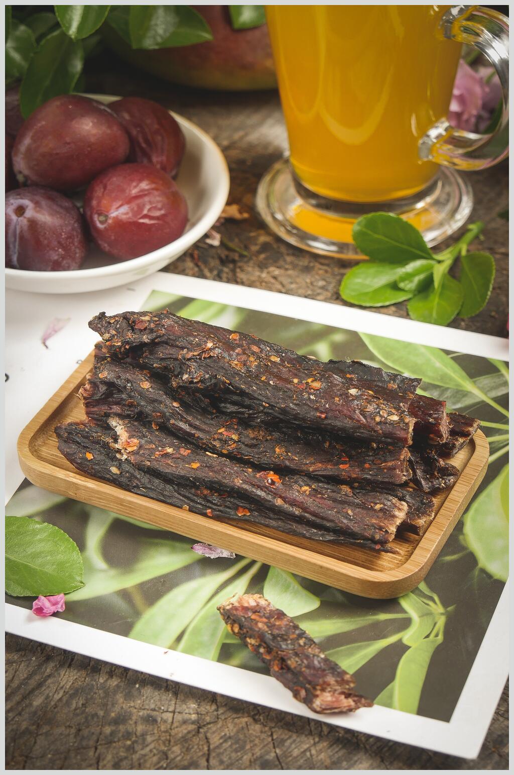 香辣美味特产牛肉干摄影图片素材