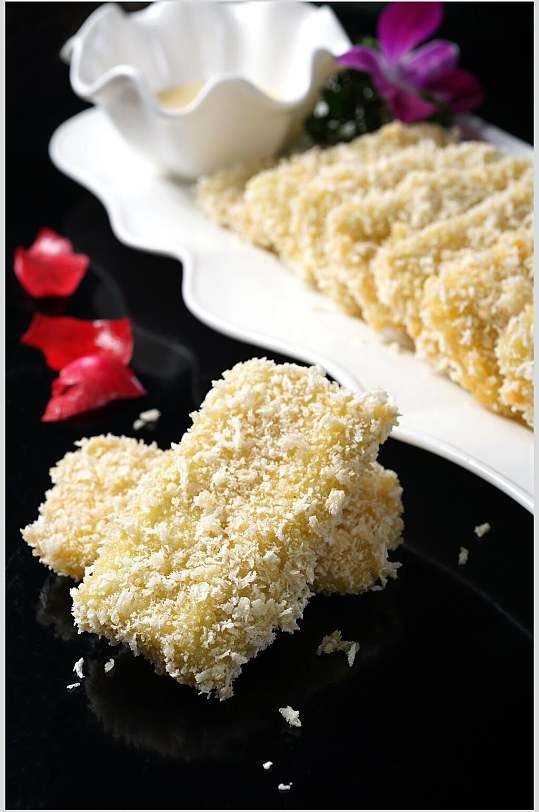 精品主食白玉茄酥食品高清图片