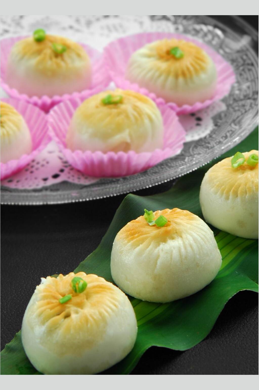 葱煎素菜包美食摄影图片素材