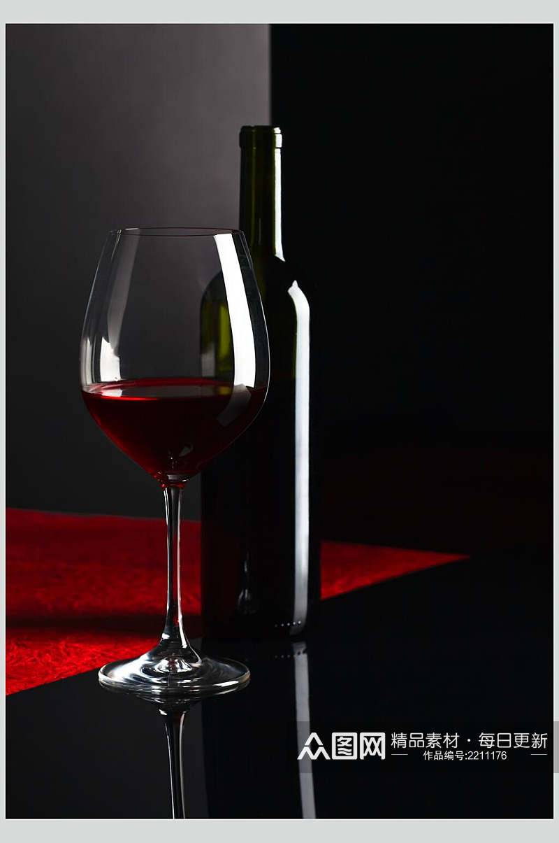 简洁精致葡萄酒餐饮高清图片素材