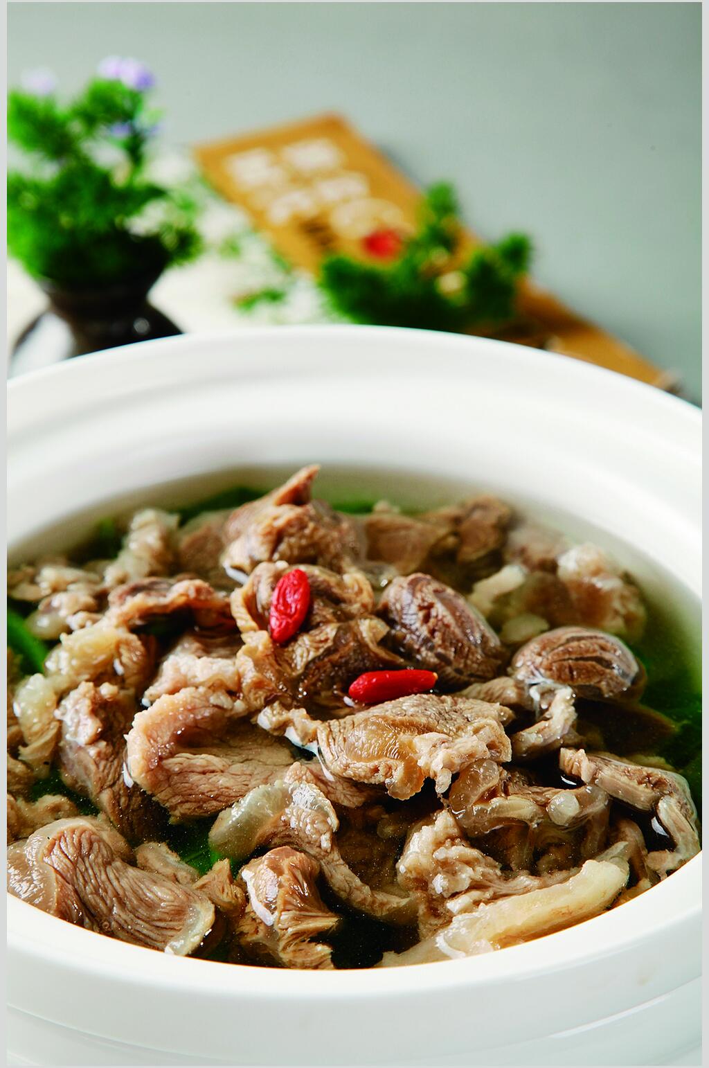 清汤原味牛肉食品图片素材