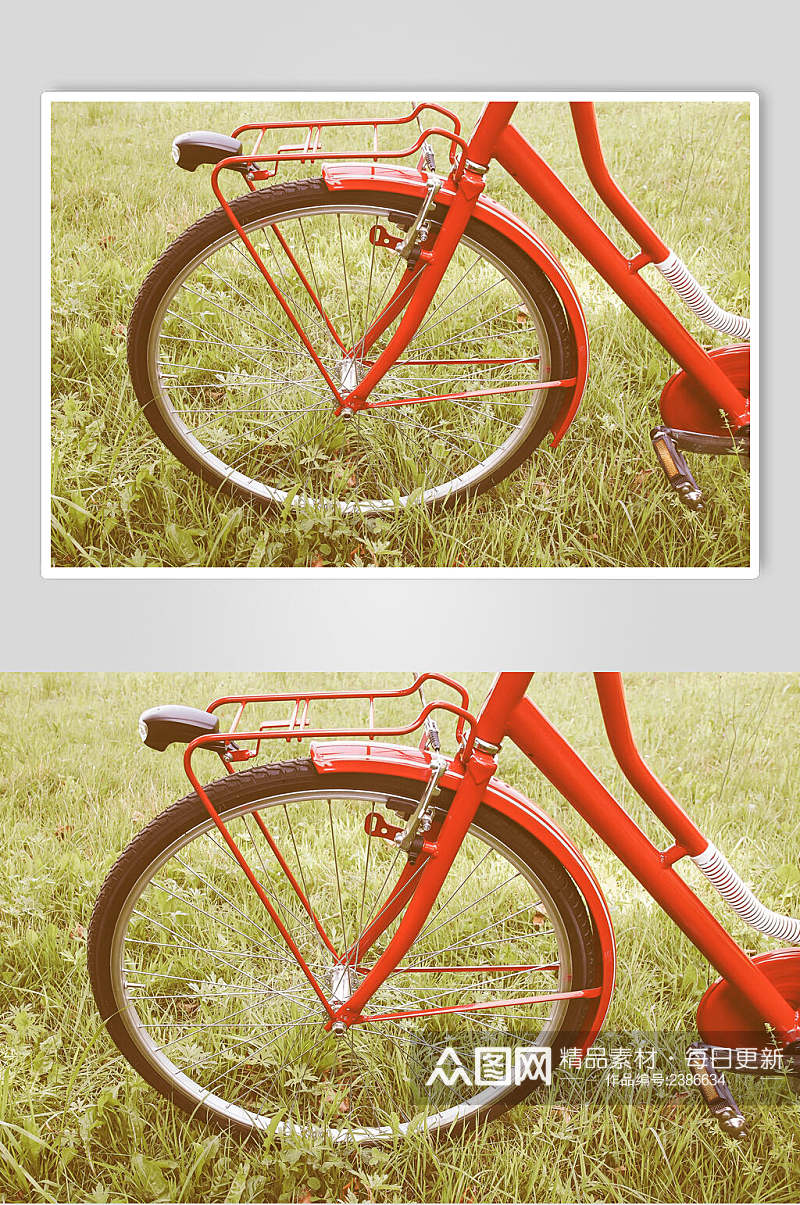 草地老旧自行车摄影图片素材