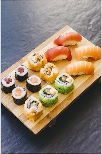 高端海鲜寿司食物图片