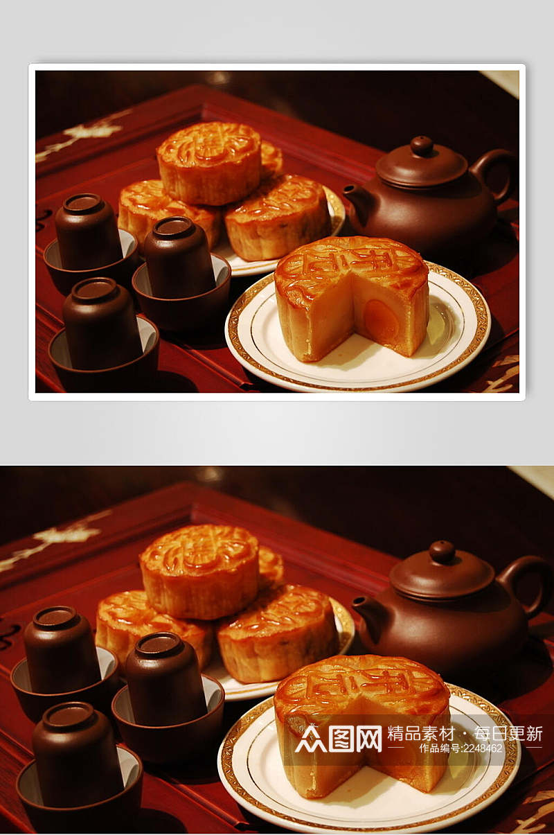 招牌蛋黄莲蓉月饼食品摄影图片素材