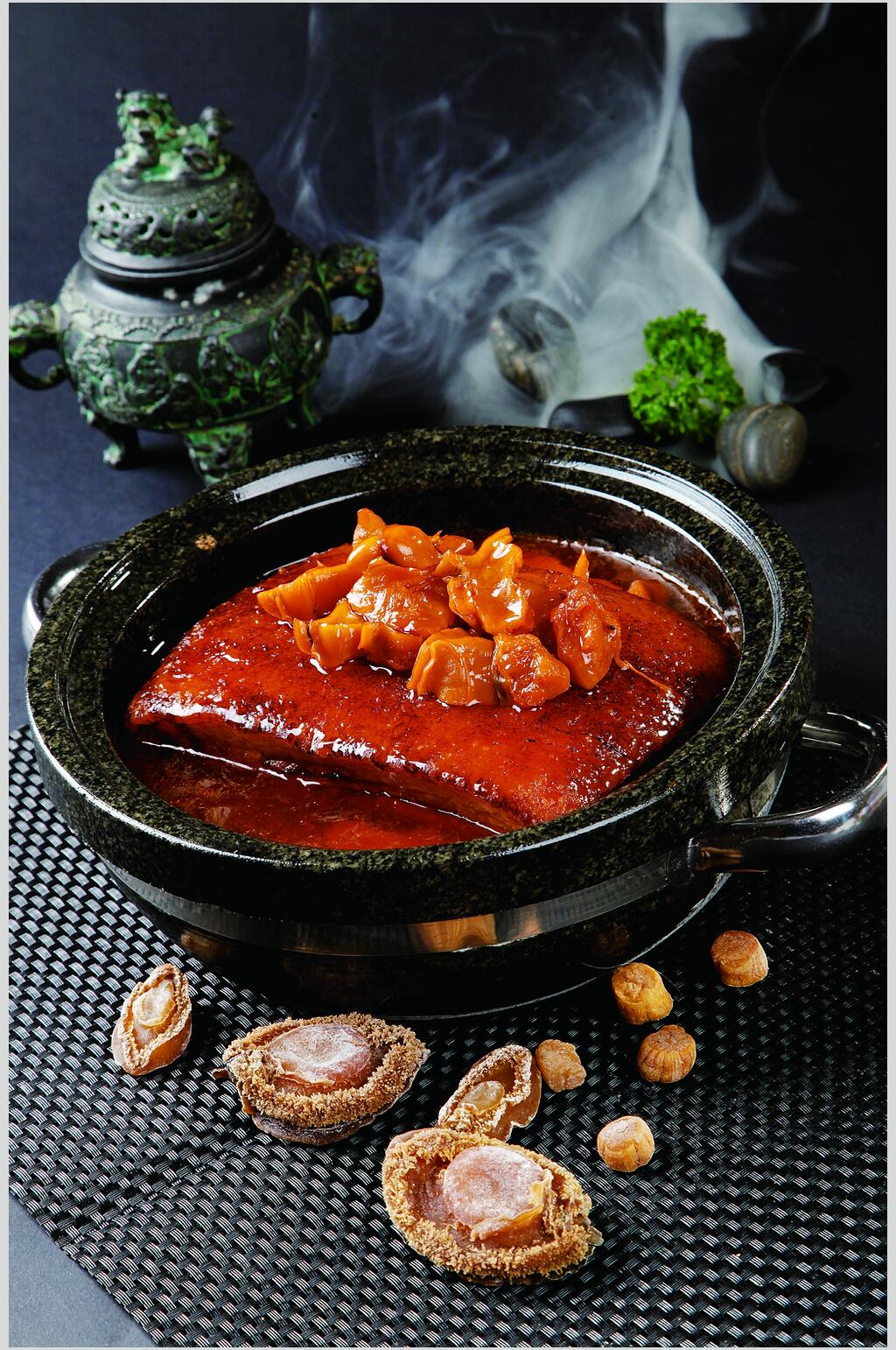 虎皮肉焖鲍鱼食物摄影图片素材