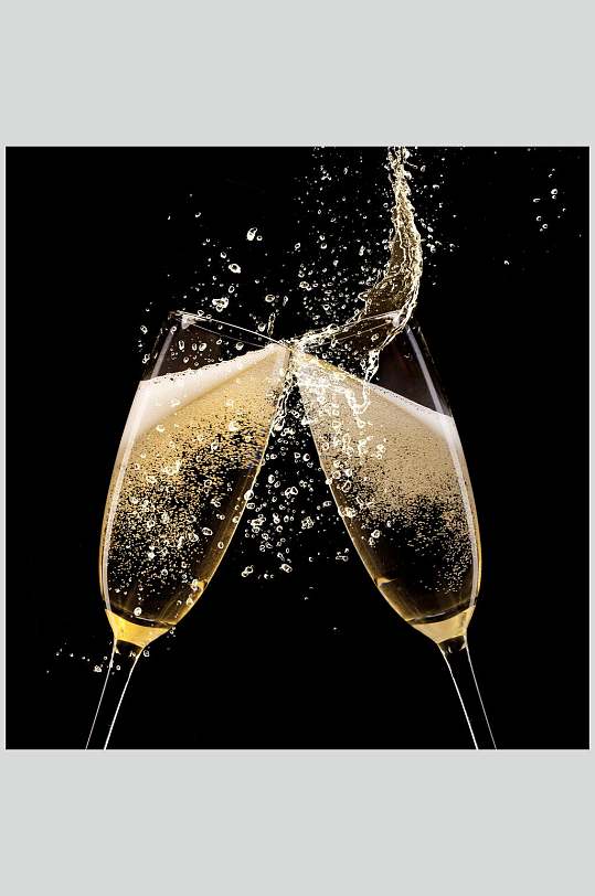 黑金创意干杯香槟高脚杯高清图片