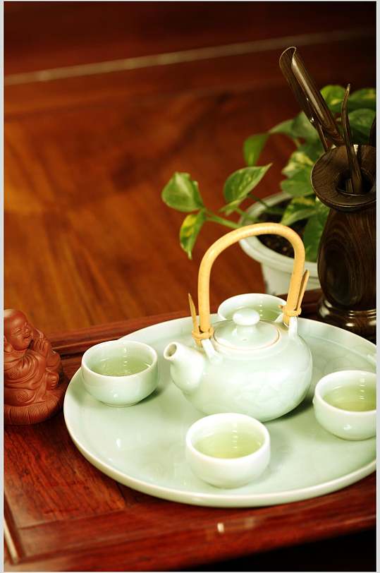 翡翠高档茶具摄影图片