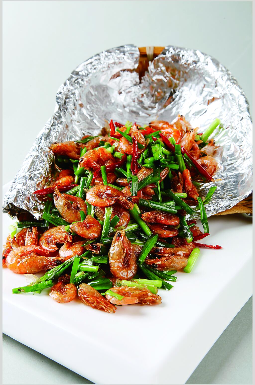 辣椒韭菜炒河虾食物摄影图片素材