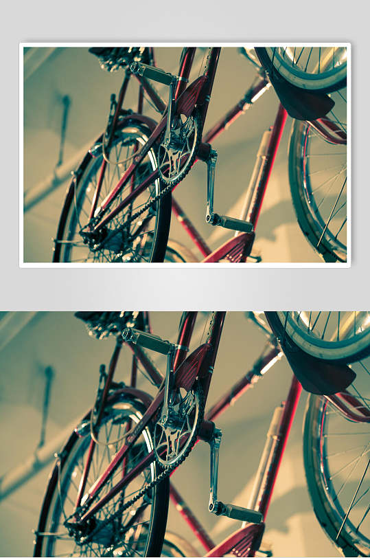 老旧自行车车杆摄影图片