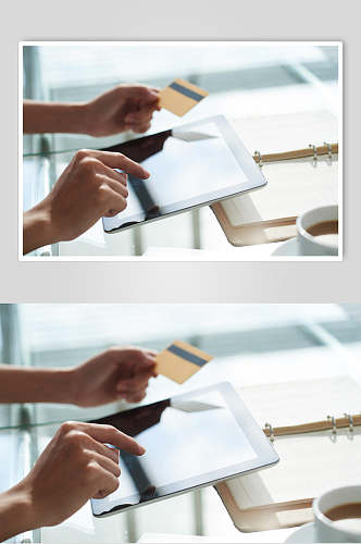 手拿信用卡银行卡网络购物电子支付清晰图片