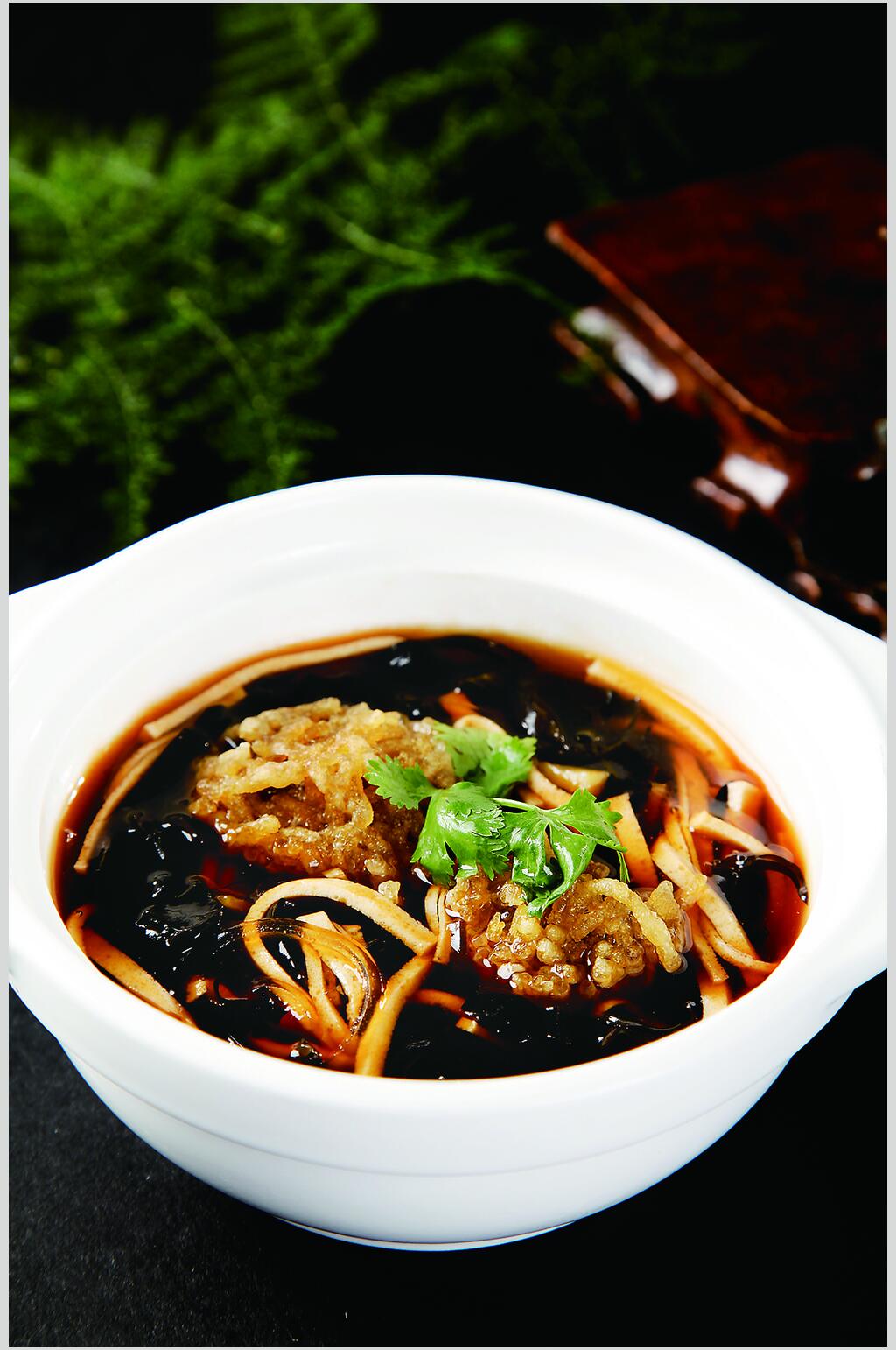 酸汤脆丸食物高清图片素材