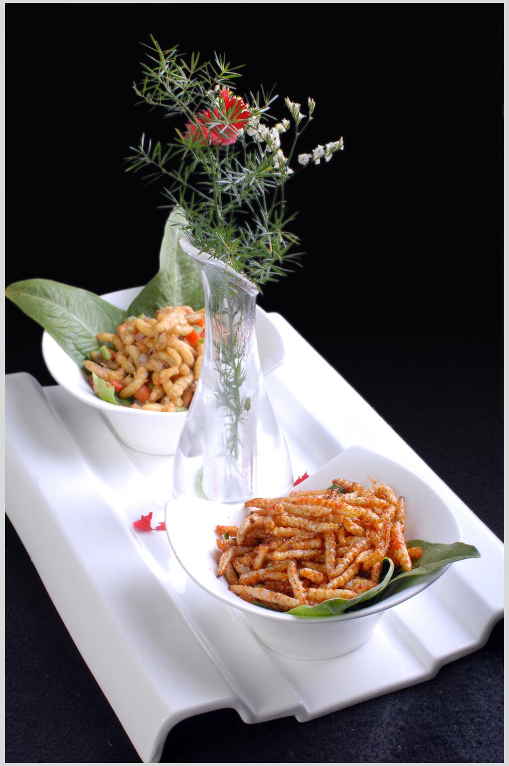 蜂蛹拼竹虫美食图片素材