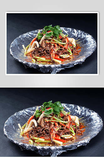 热菜茶树菇干锅餐饮高清图片