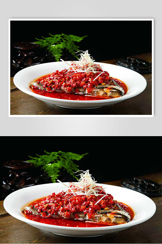 新鲜剁椒鸭片鱼头食物图片
